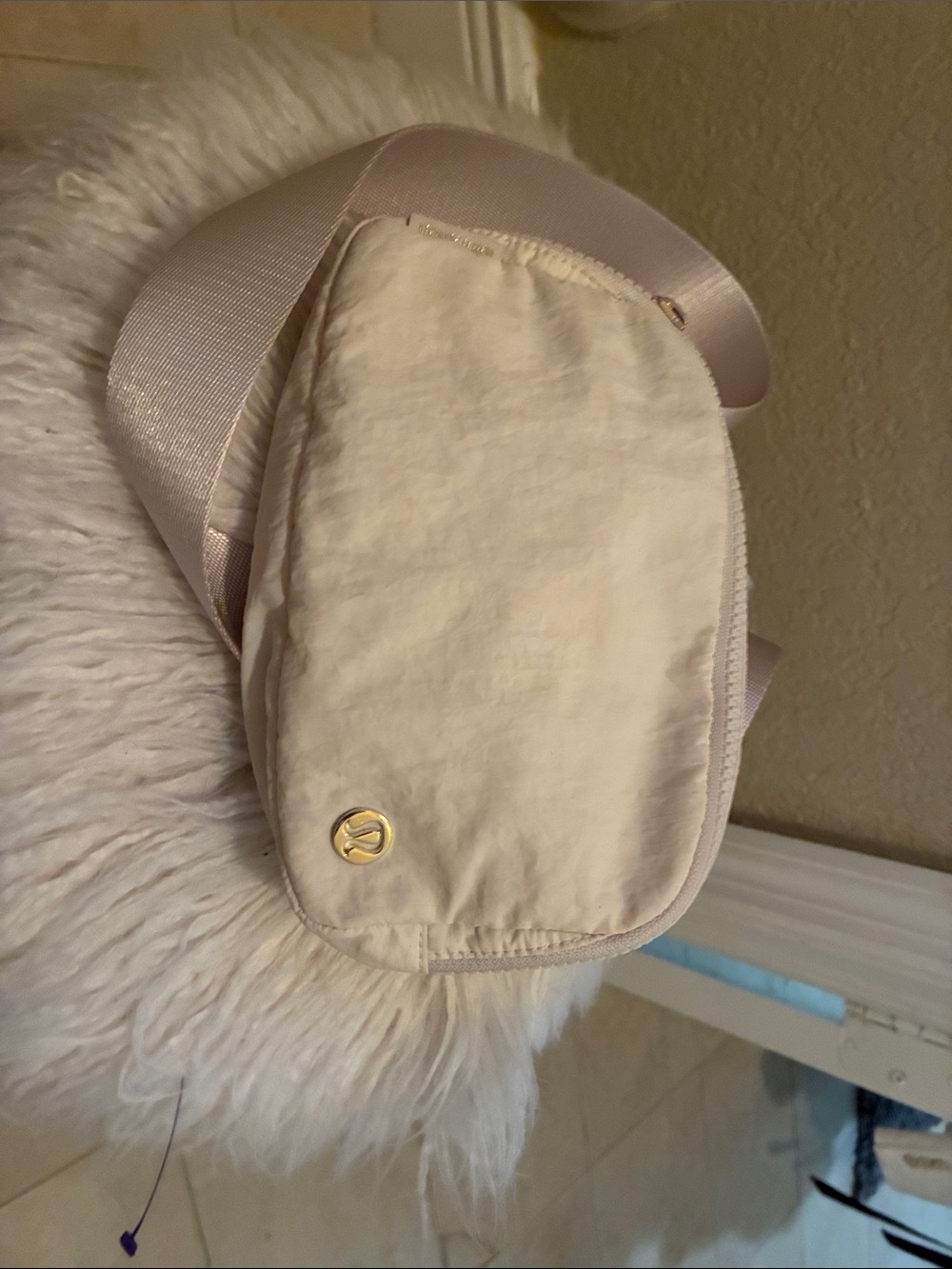 Lululemon Everywhere Belt Bag